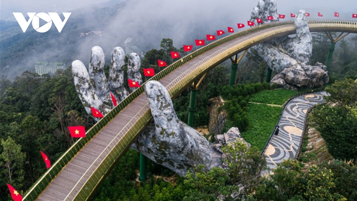 Tourism spots in Da Nang and Quang Nam re-open after COVID-19 break